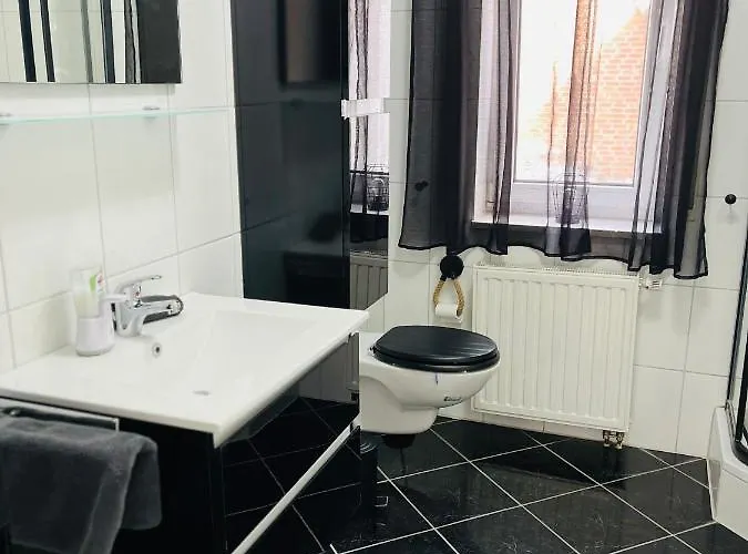 Am Tor Zum Thueringer Wald 2